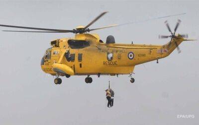Британия передала Украине вертолет Sea King