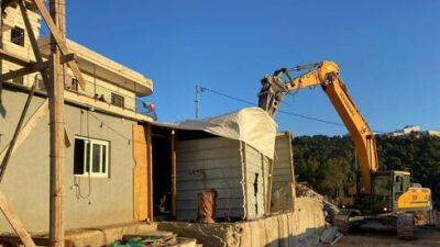На фоне критики из-за сноса форпоста Ор-Хаим: разрушен палестинский самострой в зоне С