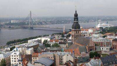 Латвия вслед за Эстонией понизила уровень дипотношений с Россией