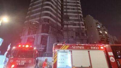 Видео: в Тель-Авиве загорелось 44-этажное здание