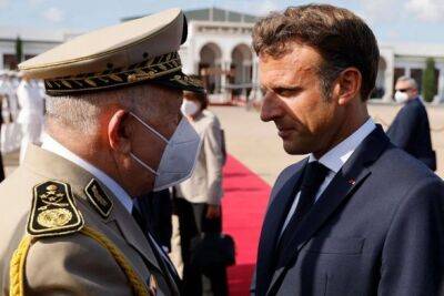 Эммануэль Макрон - Командующий алжирской армии впервые за 17 лет посетил Францию - unn.com.ua - Украина - Киев - Франция - Алжир - Алжирская Народная Демократическая Республика - Алжир