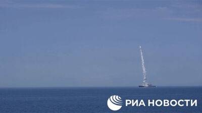 Россия увеличила количество "Калибров" в Черном море – вывела субмарину