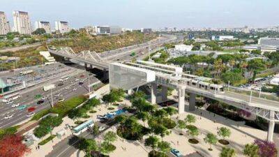 В Тель-Авиве начали строить мост для зеленой линии метротрамвая
