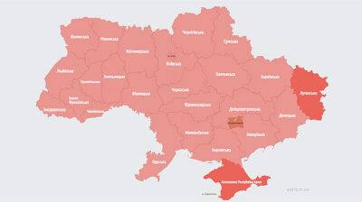 По всей Украине гудят сирены: в Беларуси снова МиГ в воздухе