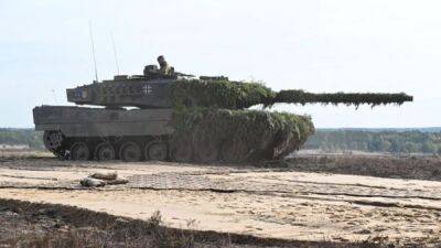 Германия подтвердила, что даст Украине 14 танков Leopard 2 и разрешит их реэкспорт из других стран