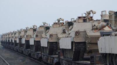 Президент США сообщил о поставке американских танков Украине