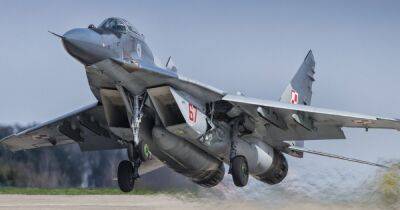Польша передавала Украине истребители МиГ-29 по частям, – СМИ