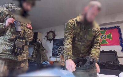 Командование армии РФ выдает своим солдатам ржавые каски - ГПСУ
