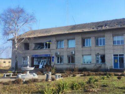 Оккупанты ударили ракетой по зданию сельсовета в Херсонской области, один человек погиб, еще четверо ранены, в том числе глава теробщины – Вилкул