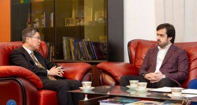 Исмоил Махмадзоир провел встречу с Послом Японии Тосихиро Аики