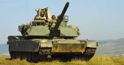 "Выдержит РПГ и минометы": экс-боец армии США о боеспособности танка M1 Abrams (видео)