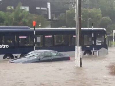 Крупнейший город в Новой Зеландии объявил чрезвычайное положение из-за наводнения