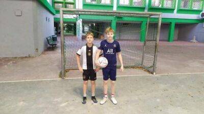 Два брата из Петербурга стали звездами детского футбола в Израиле - vesty.co.il - Россия - Украина - Санкт-Петербург - Израиль