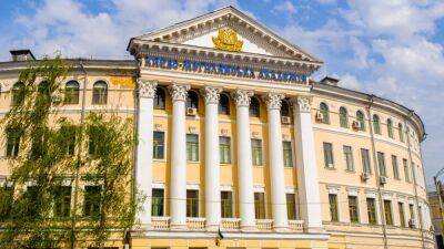 В Киево-Могилянской академии запретили общение на русском языке