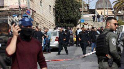 Новое нападение в Иерусалиме: двое раненых, 13-летний палестинец “нейтрализован”