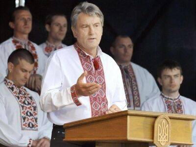 Ющенко: Угроза российской оккупации – у нас очереди в военкоматы, в России – очереди в пропускные пункты за границу. Не чувствуется, что мы совсем разные?