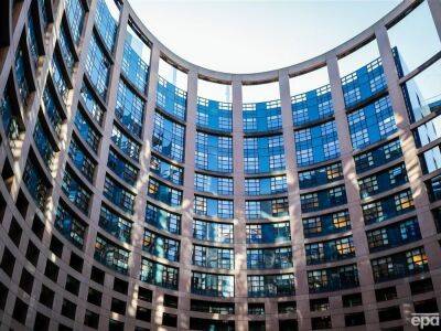 Президент Европарламента инициирует лишения неприкосновенности двух европарламентариев