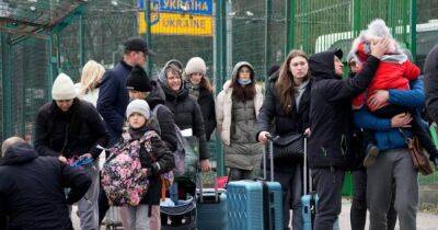 "Имеет свои пределы": поддержка украинских беженцев в Европе упадет в 2023 году, – WP