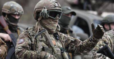Для удержания территорий: РФ стягивает на север Крыма новые воинские части, — ГУР
