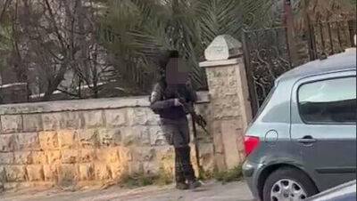Палестинские СМИ: военнослужащую МАГАВа "бросили" возле Рамаллы. ЦАХАЛ опроверг