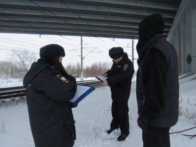 В Твери транспортные полицеские ловили нарушителей на «народной тропе»