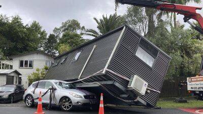 Наводнения в Новой Зеландии: жертвы и чрезвычайное положение в Окланде