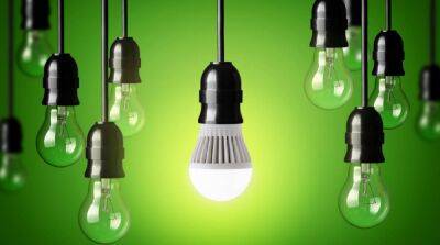 Программа по замене старых лампочек на энергосберегающие полноценно заработала: как обменять