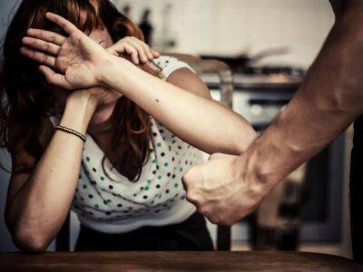 В январе почти 300 киевлян сообщили о домашнем насилии
