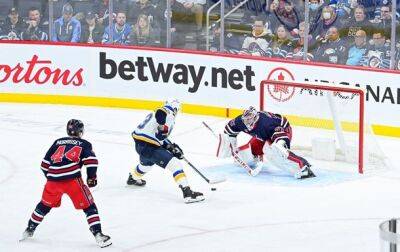 Сент-Луис Блюз - НХЛ: Виннипег победил Сент-Луис - korrespondent.net - Украина