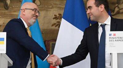 Франция передаст Украине еще партию гаубиц Caesar