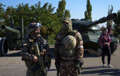 РФ стягує нові військові підрозділи у Крим для утримання окупованих територій, - ГУР