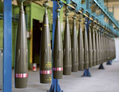 Європейські країни збільшать виробництво снарядів, щоб допомогти Україні та створити запаси