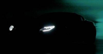 Aston Martin готовит новый сверхмощный суперкар (видео)