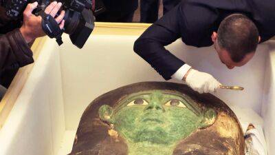 США вернули Египту украденный из страны древний саркофаг