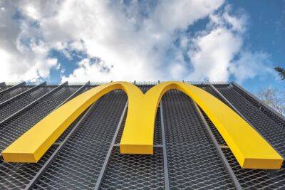 McDonald's уходит из Казахстана. Сеть будет работать под новым брендом