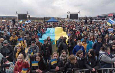 Не тільки житло. З якими проблемами українці зіштовхнуться в Чехії у 2023 році - rbc.ua - Україна - Чехія