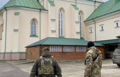 На прямой связи с ФСБ: СБУ нагрянули к УПЦ МП в четырех областях, что нашли