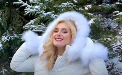 Лучшая в мире Снегурочка: Ирина Федишин мощно поздравила ВСУ с Рождеством - вот так подарок