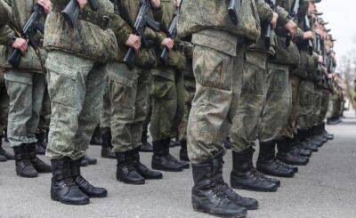 "Думали постріляти здалеку": "мобіків" із РФ вчили на артилеристів, а відправили воювати піхотою до Донецька, без спорядження