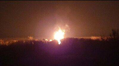 У Лутугіному вибухнув магістральний газопровід: тисячі людей залишилися без газу - відео