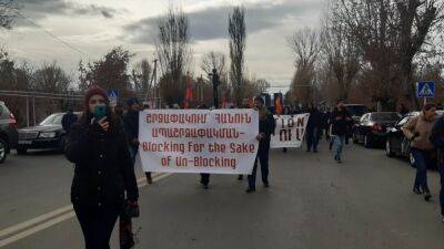 В Армении на акции протеста у российской базы задержаны 100 человек