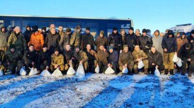 Защитники ЧАЭС и Мариуполя: из российского плена вернулись еще 50 военных