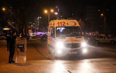 В одному з міст Туреччини впала стеля готелю: десятки постраждалих