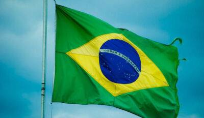 В Бразилии сторонники бывшего президента Болсонару ворвались в парламент