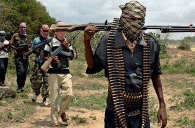 Боевики похитили 32 человека с железнодорожной станции на юге Нигерии - unn.com.ua - Украина - Киев - Нигерия - Бенин