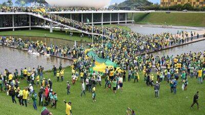 Протесты в Бразилии: полиция задержала более 400 человек
