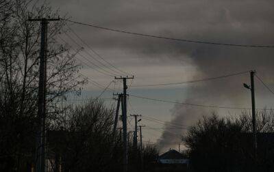 Україною шириться повітряна тривога, лунають вибухи: що відбувається