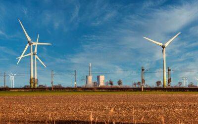 Майже 1 ГВт проектів вітроенергетики стоїть на паузі через війну, - Міненерго