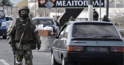 Россияне в Мелитополе ищут партизан с помощью чат-бота, — мэр