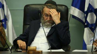 Моше Гафни объявил, что в Израиле в разгаре религиозная война